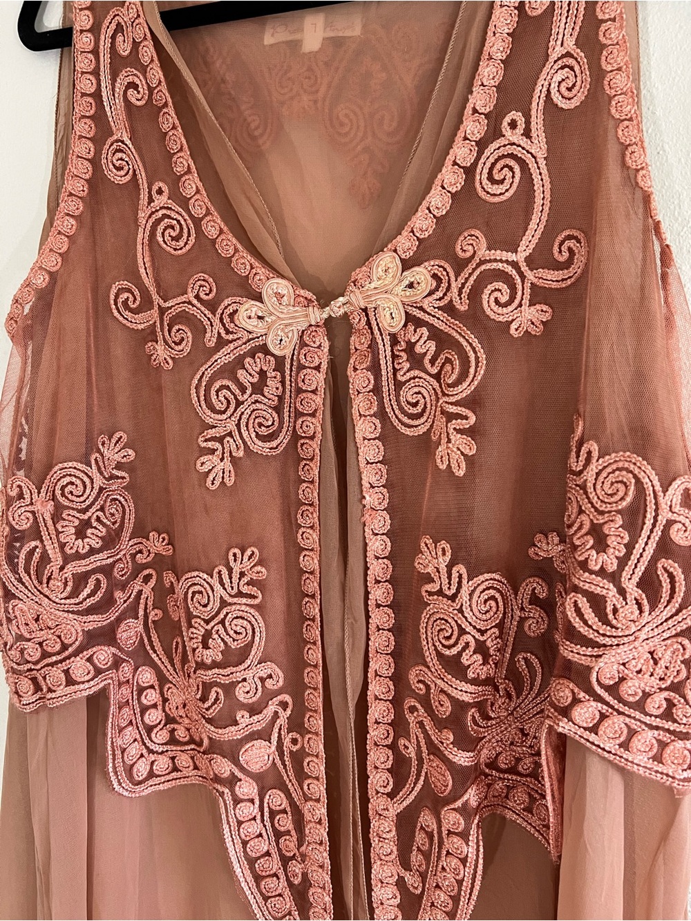 Pretty Angel Vintage Sheer Embroidered Duster in Dusty Pink - Picture 2 of 6